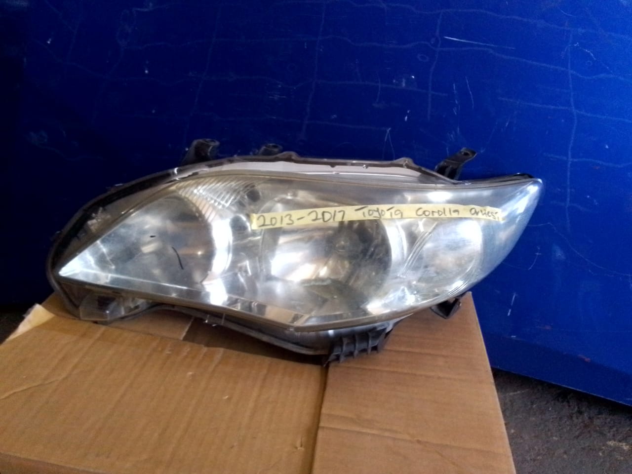 (2013-2017) TOYOTA QUEST LEFT SIDE NORMAL HEADGHT FOR SALE - Private Seller (2013-2017) TOYOTA QUEST LEFT SIDE NORMAL HEADGHT FOR SALE - Private Seller