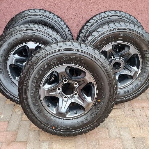 TOYOTA LAND CRUISER 79 SERIES 16IN B/NEW MAGS AND TYRES - Private Seller TOYOTA LAND CRUISER 79 SERIES 16IN B/NEW MAGS AND TYRES - Private Seller