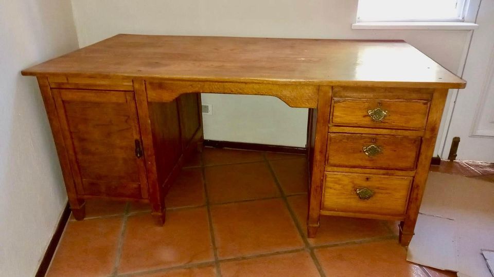 Vintage Oak desk Vintage Oak desk