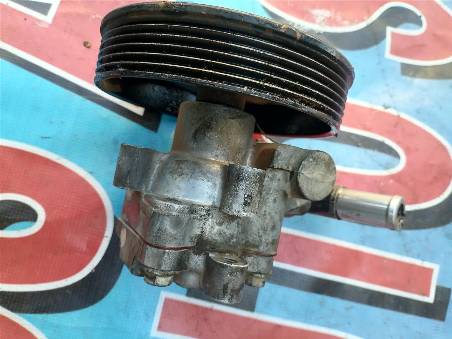 Ford 1.4tdci hydroulic steering pump - Private Seller