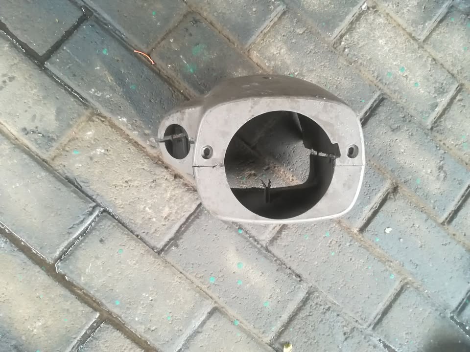 TOYOTA COROLLA STEERING  COVER - Private Seller