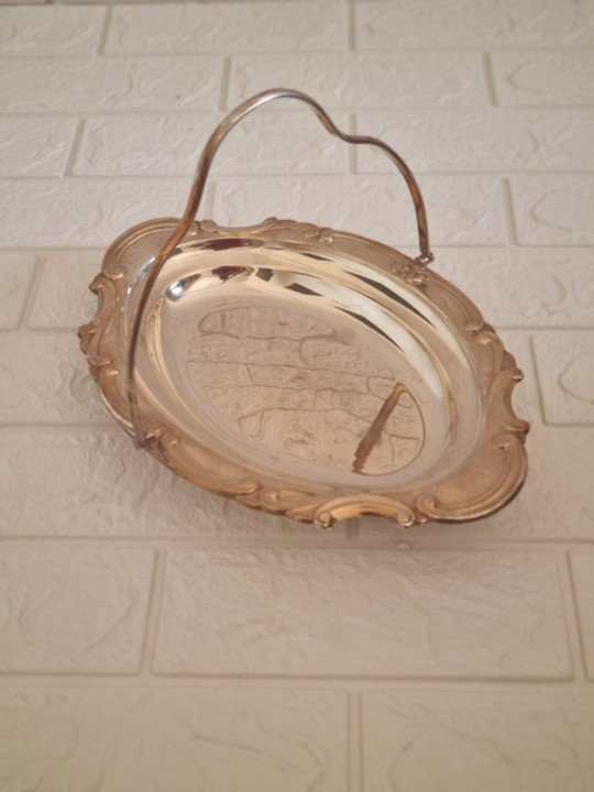 Vintage Silver Décor FOR HIRE