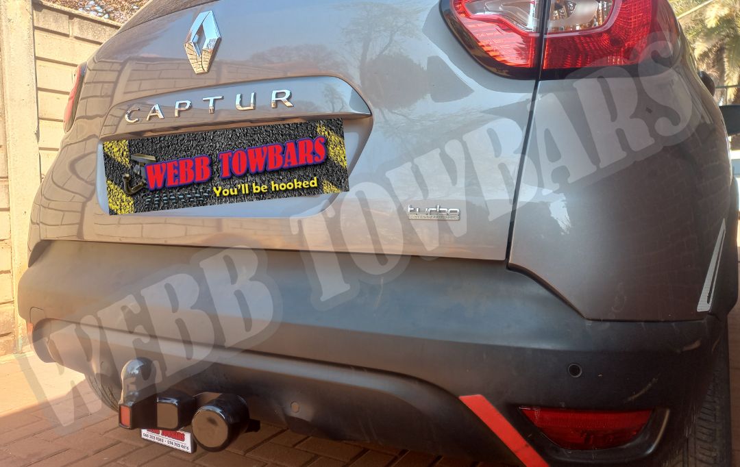 Renault Captur Standard/Detachable Towbars - Private Seller Renault Captur Standard/Detachable Towbars - Private Seller