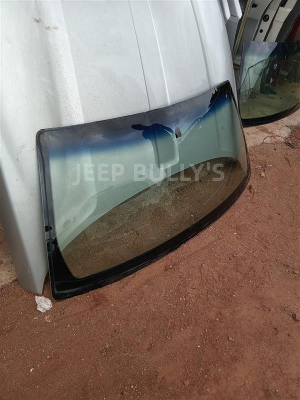Used Body Spares | Windscreen Jeep WJ 4.7 - Private Seller Used Body Spares | Windscreen Jeep WJ 4.7 - Private Seller