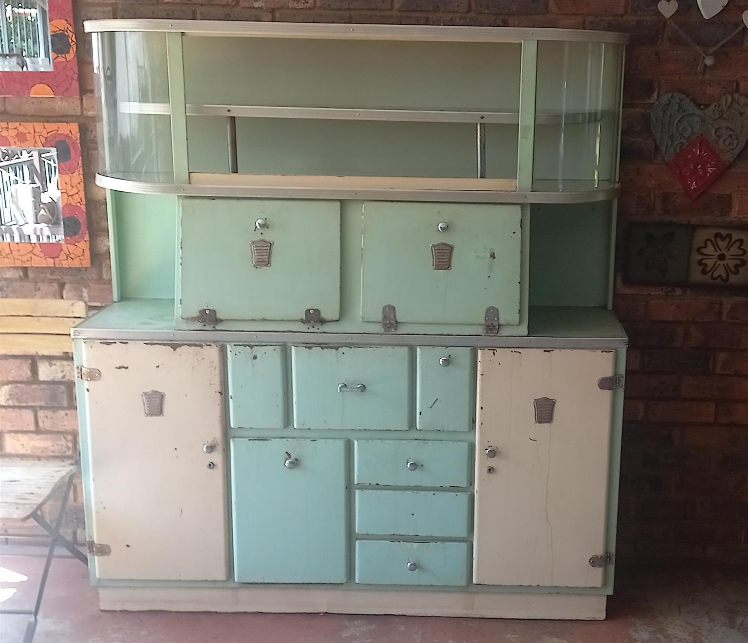 Antique/Vintage steel kitchen cabinet Antique/Vintage steel kitchen cabinet