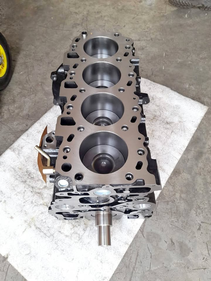 Toyota hilux/fortuner 3.0 D4D sub assembly (1kd) - Private Seller Toyota hilux/fortuner 3.0 D4D sub assembly (1kd) - Private Seller