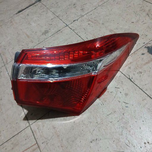Toyota prestige taillight - Private Seller Toyota prestige taillight - Private Seller