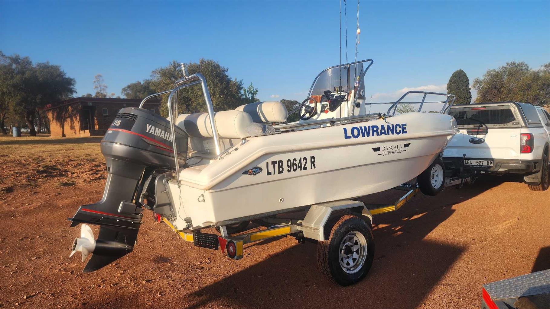 17ft rascala center console with 115 v4 yamaha 17ft rascala center console with 115 v4 yamaha