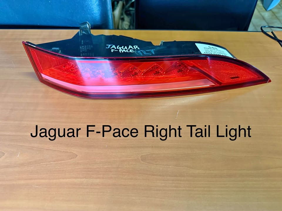 Jaguar F-Pace Right Tail Light - Private Seller Jaguar F-Pace Right Tail Light - Private Seller