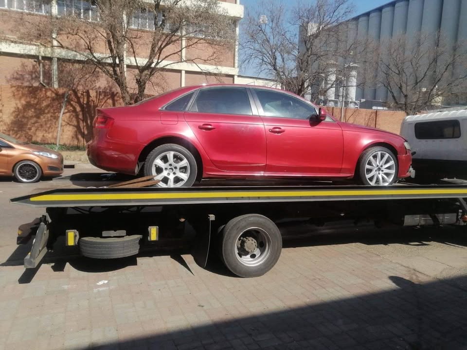 Audi A4 B8 stripping for spares