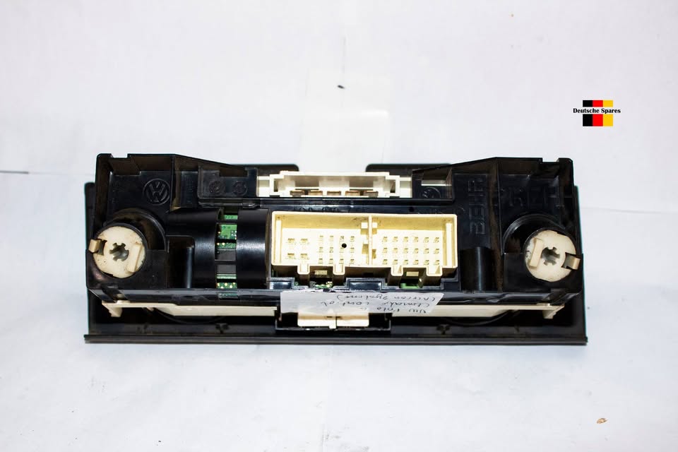 Volkswagen Polo (6R) Hatchback 1.2 TSI 2013 (CBZC) Control Panel Ac 6R0820045N - Private Seller