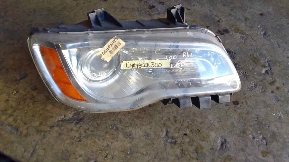 Chrysler 300 headlights - Private Seller Chrysler 300 headlights - Private Seller