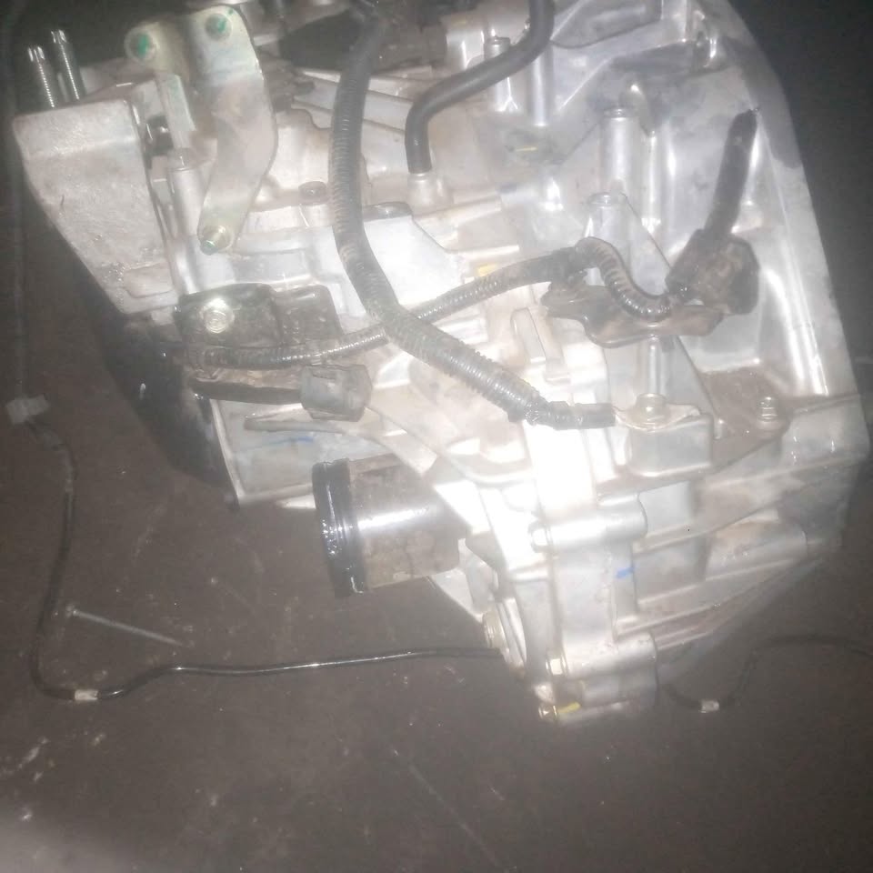 Toyota Starlet new shape maunal gear box - Private Seller Toyota Starlet new shape maunal gear box - Private Seller
