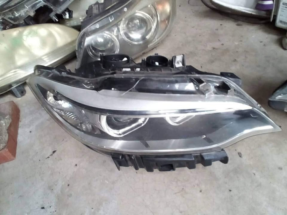 BMW 2 series headlights - Private Seller BMW 2 series headlights - Private Seller