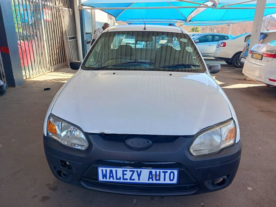 2011 FORD BANTAM 1.3 BAKKIE Transmission: Manual Mileage: 82000km Fueltype: Petrol White