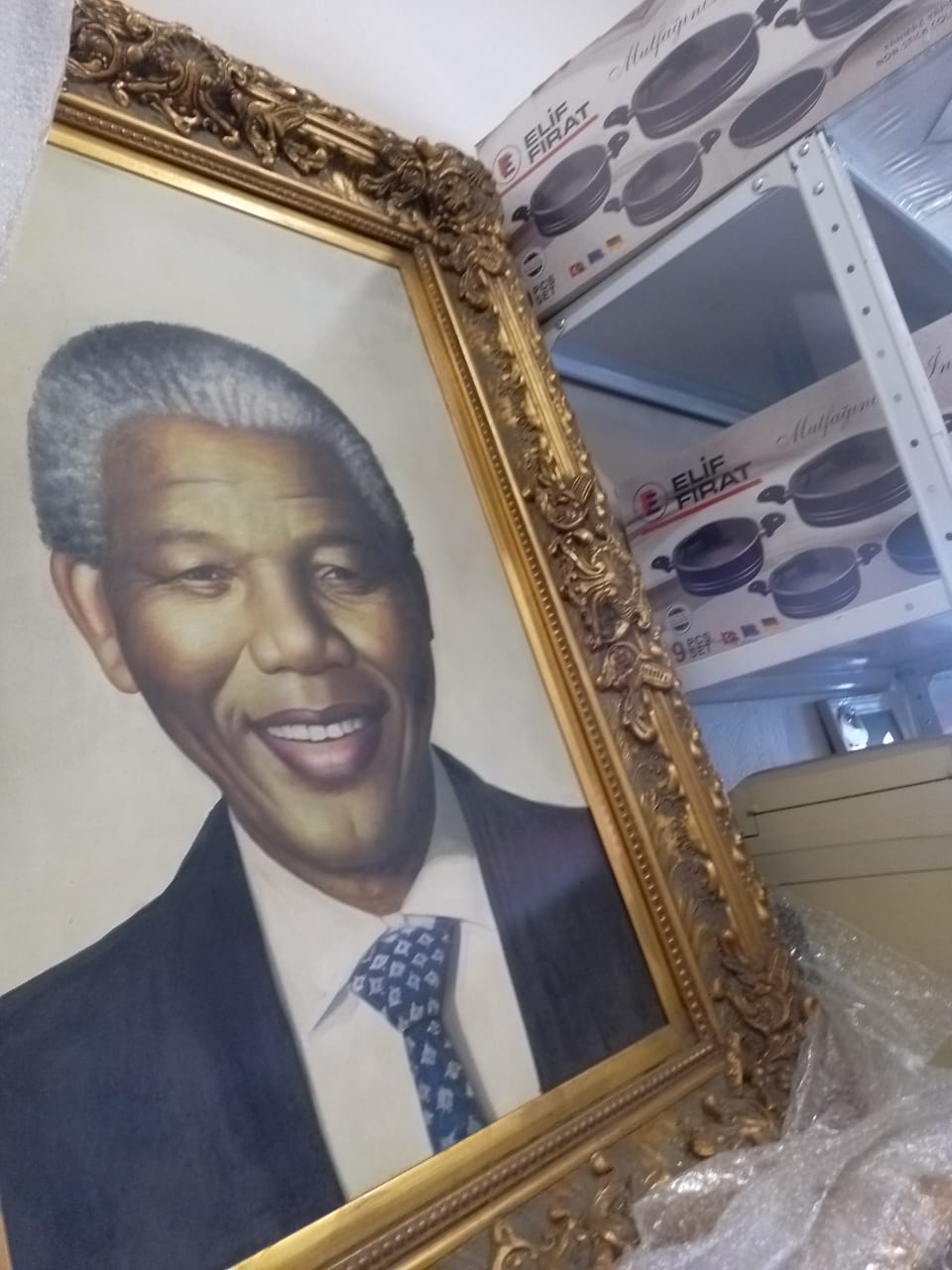 Mandela Frame