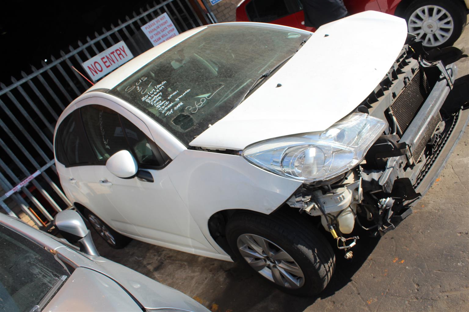 STRIPPING Citroen C3 1.4 VTi Attraction - 2010 - Private Seller STRIPPING Citroen C3 1.4 VTi Attraction - 2010 - Private Seller