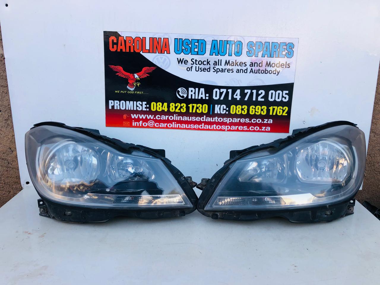 Mercedes Benz W204 C-Class facelift left and right side headlight (standard) - Private Seller Mercedes Benz W204 C-Class facelift left and right side headlight (standard) - Private Seller