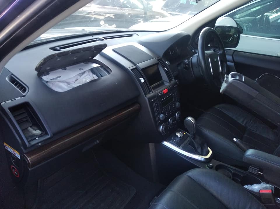 Landover free lander accident damaged - Private Seller Landover free lander accident damaged - Private Seller