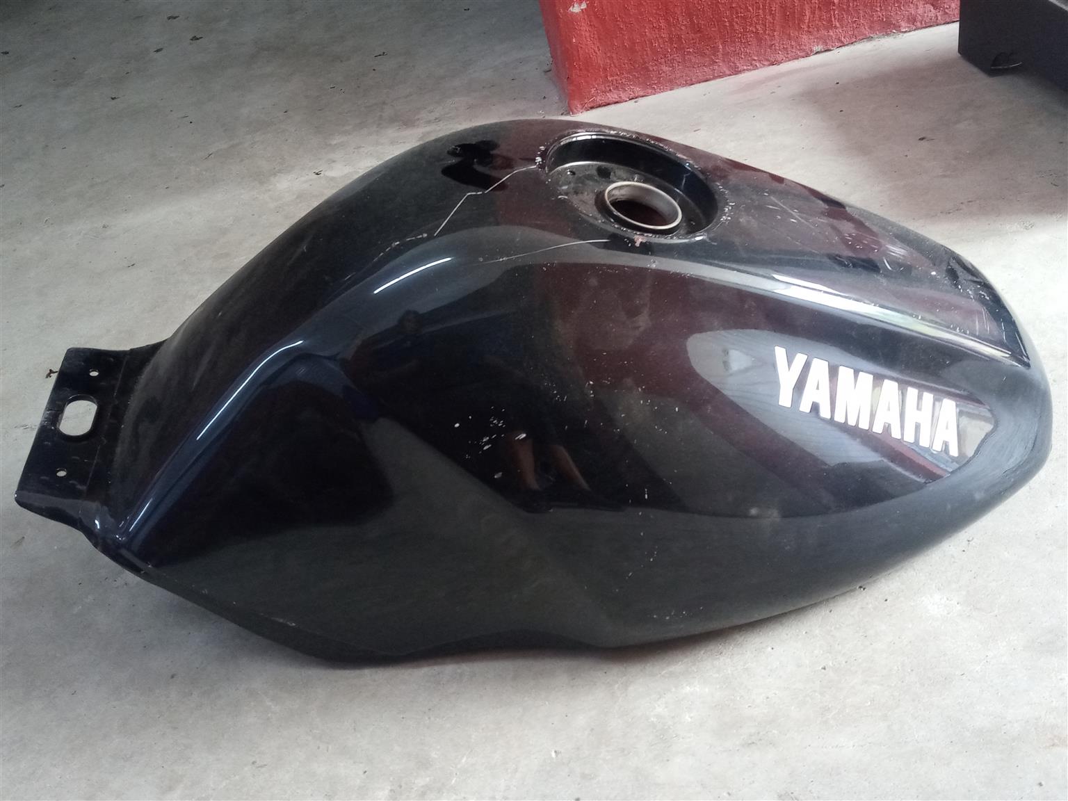 New Yamaha XJ400 1991 Tank for sale