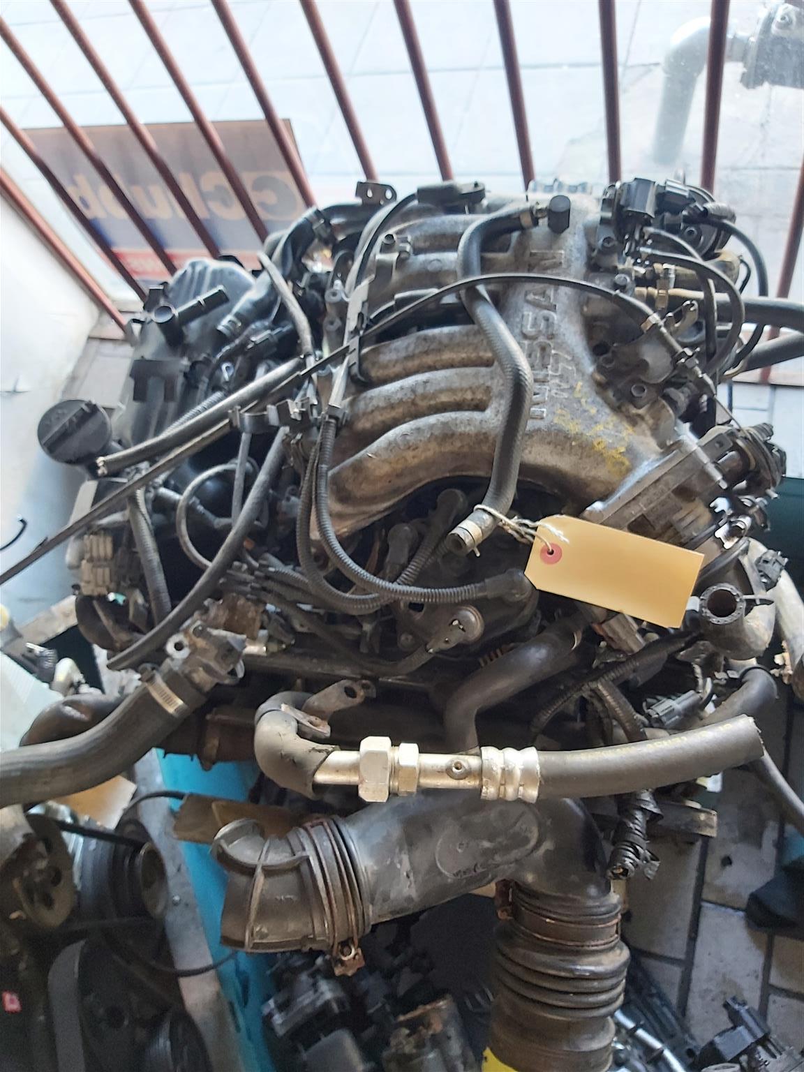 NISSAN CARAVAN 3.3 VG33 ENGINE | Junk Mail