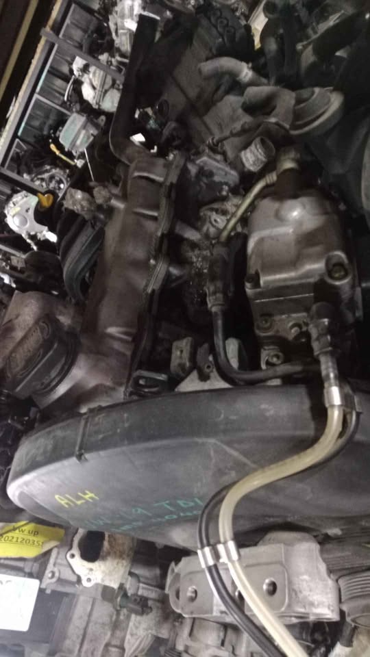 Used VW ALH 1.9 TDI Engine Head, Block and Sump - Private Seller Used VW ALH 1.9 TDI Engine Head, Block and Sump - Private Seller