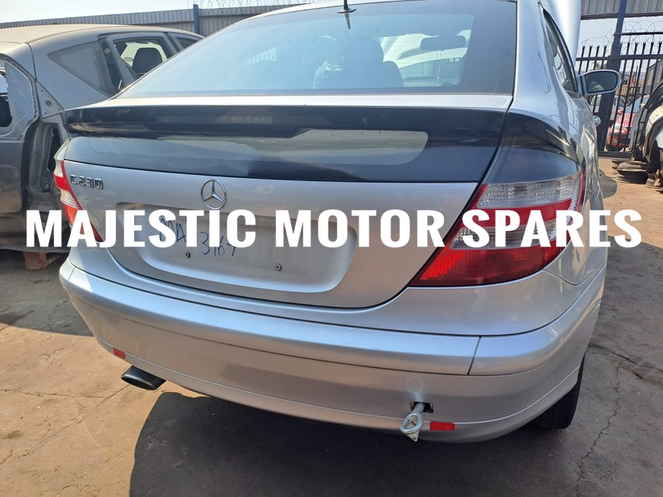 MAJ3167 - 2008 Mercedes benz C230 spares - Silver in colour - Private Seller MAJ3167 - 2008 Mercedes benz C230 spares - Silver in colour - Private Seller