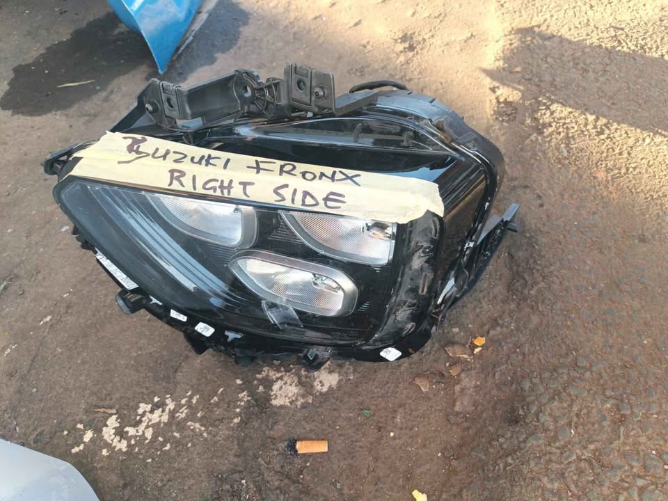 Suzuki Fronx right headlight