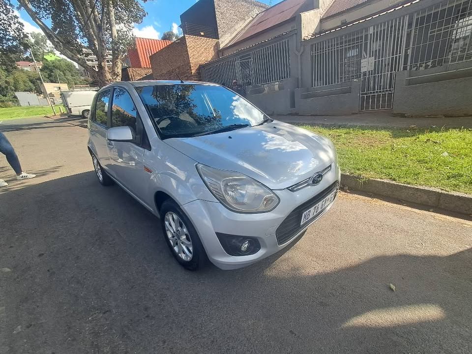 Ford Figo 1.4 kilometers  for sale
