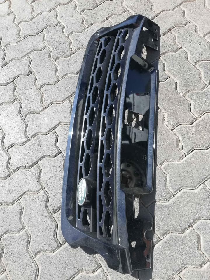 Range rover sport grill - Private Seller Range rover sport grill - Private Seller