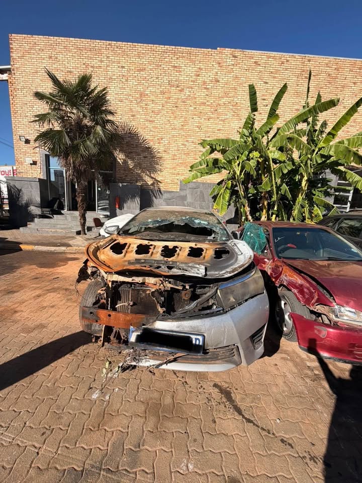 2016 TOYOTA COROLLA PRISTIGE FOR SPARES - Private Seller 2016 TOYOTA COROLLA PRISTIGE FOR SPARES - Private Seller
