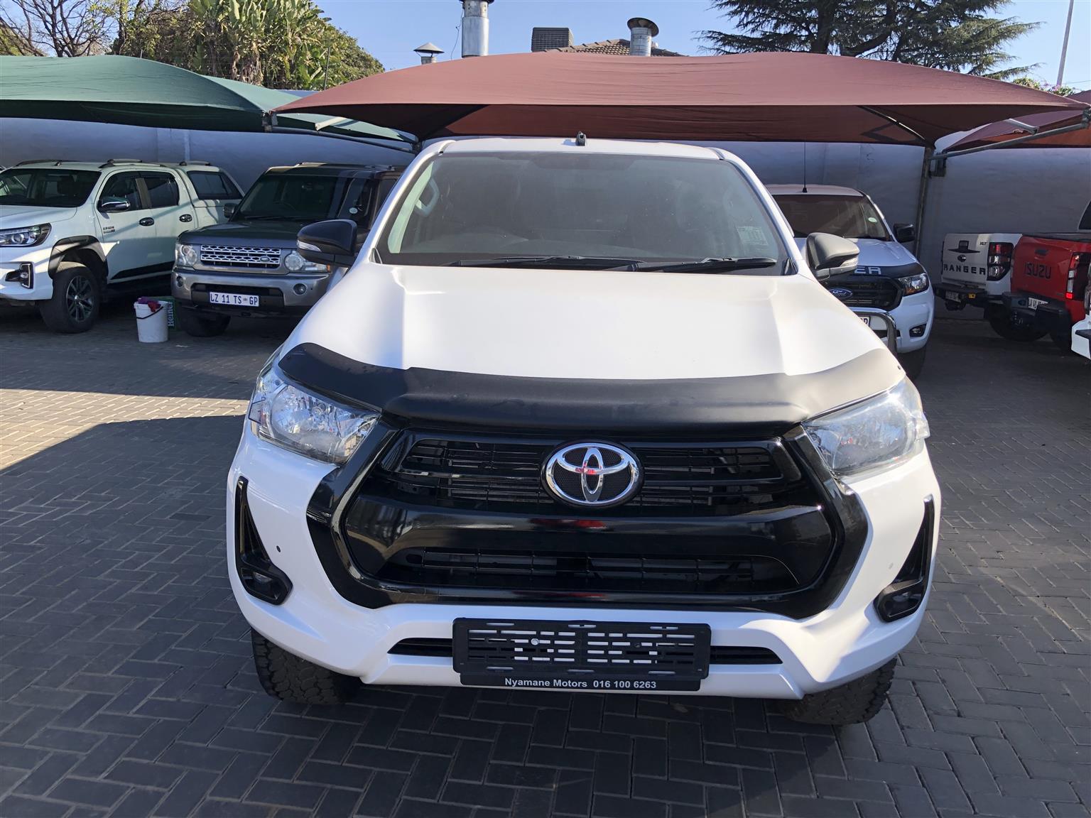 Used 2022 Toyota Hilux 2.4GD-6 4x4 SRX auto - Private Seller Used 2022 Toyota Hilux 2.4GD-6 4x4 SRX auto - Private Seller