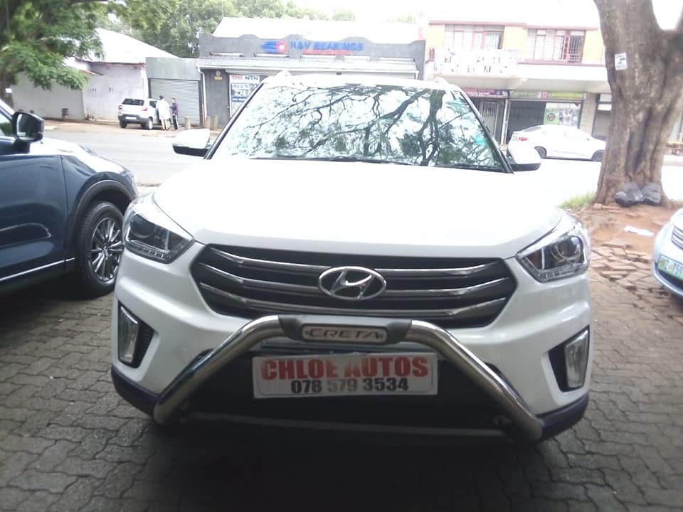 2018 HYUNDAI CRETA 1.6 PETROL MANUAL WHITE COLOR SIDE STEPS BULL BAR ,TOWBAR REVERSE CAMERA REVERSE