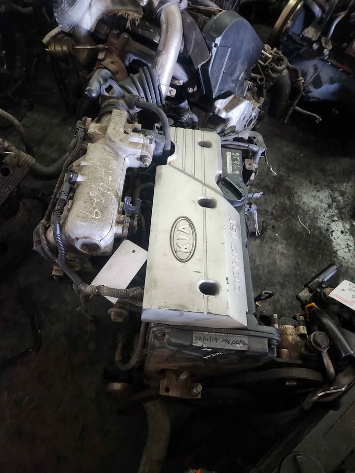 HYUNDAI G4EE ENGINE FOR SALE - Private Seller HYUNDAI G4EE ENGINE FOR SALE - Private Seller
