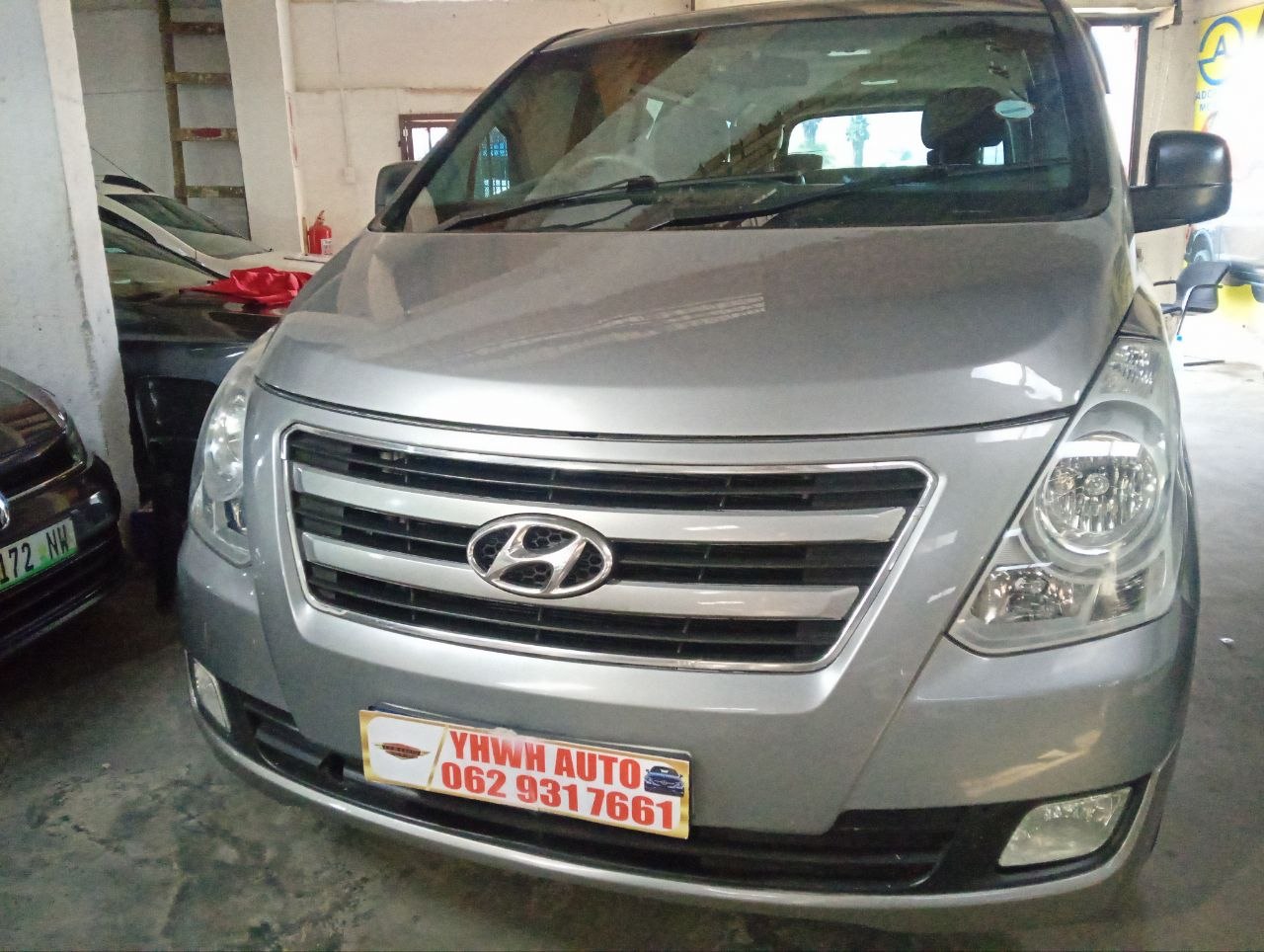 Demo 2017 Hyundai H-1 2.5VGTi bus Elite 9-seater - Private Seller Demo 2017 Hyundai H-1 2.5VGTi bus Elite 9-seater - Private Seller