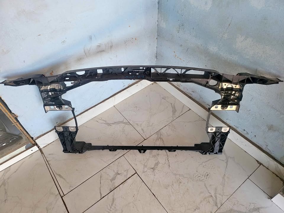 Audi B9 cradle for sale - Private Seller Audi B9 cradle for sale - Private Seller