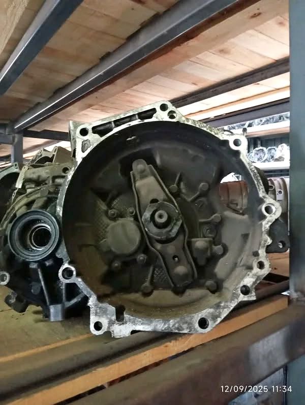 VW BXE 6 SPEED MANUAL GEARBOX - Private Seller VW BXE 6 SPEED MANUAL GEARBOX - Private Seller