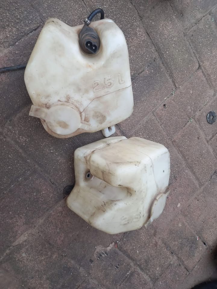 2 x BMW E36 Windscreen Washer Bottles Good Condition Each - Private Seller