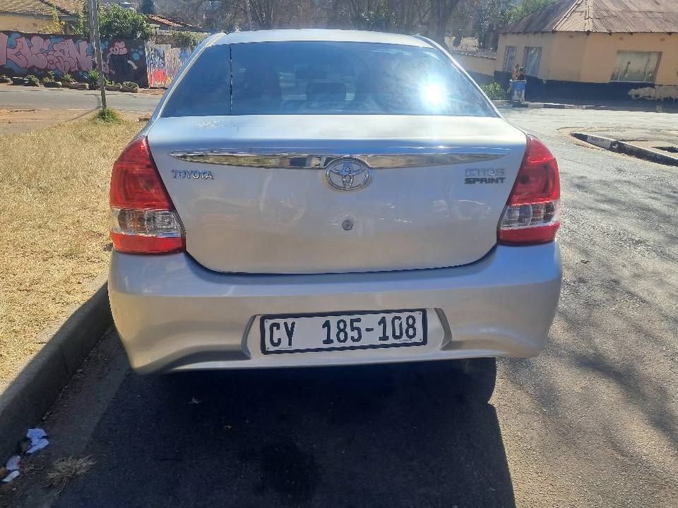 Toyota Etios Sedan 1.5 Sprint 2018
