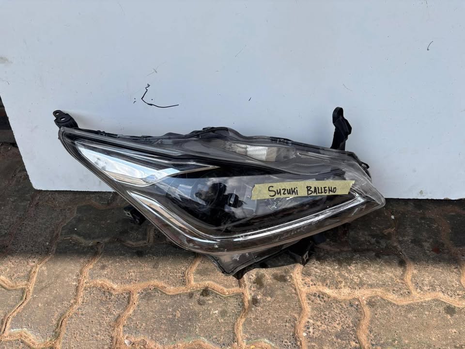 Suzuki Baleno Headlight - Private Seller Suzuki Baleno Headlight - Private Seller