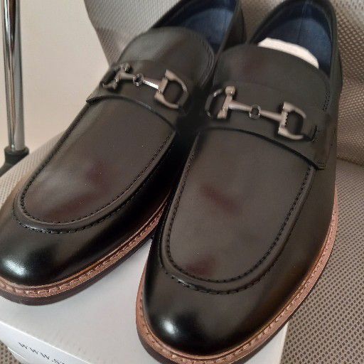 New Steve Madden Leather Loafers