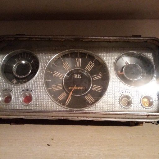Kapitan speedo meters cluster - Private Seller Kapitan speedo meters cluster - Private Seller