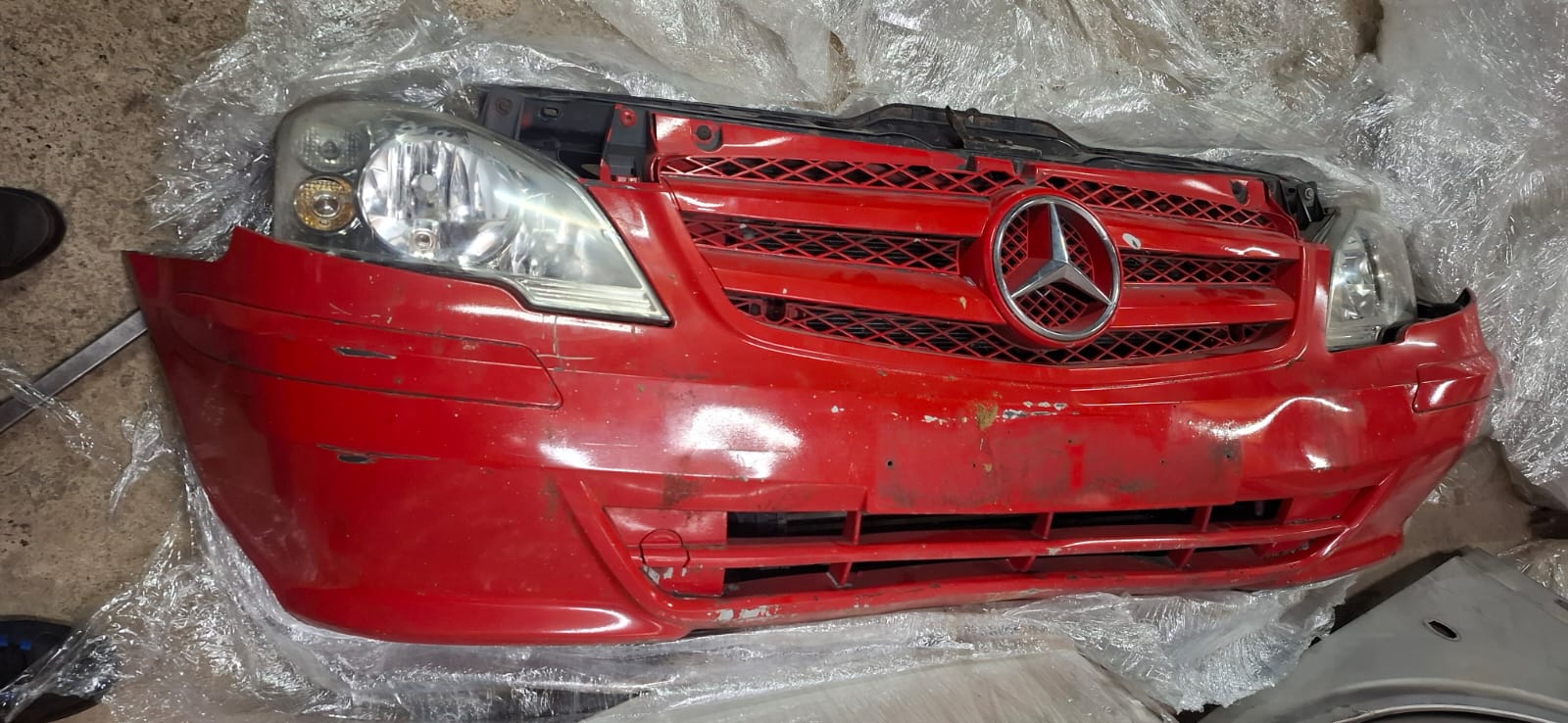 Mercedes Vito 116 Front Bumper – Complete With Grille for sale