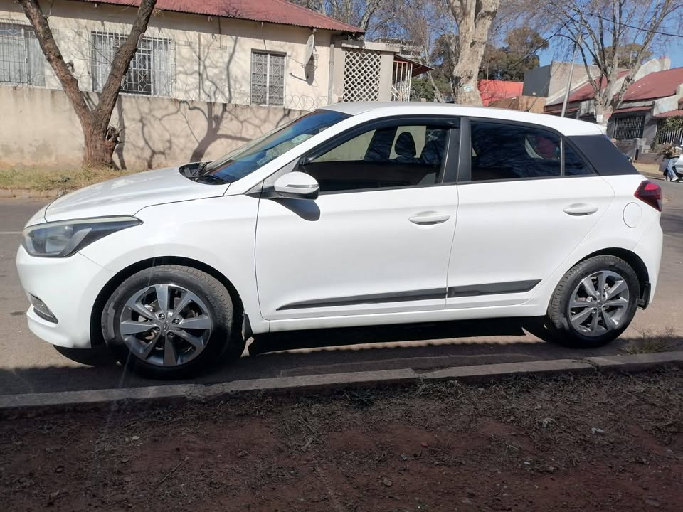 2016 HYUNDAI I20 MANUAL TRANSMISSION 1.4 FLUID IN EXCELLENT CONDITION