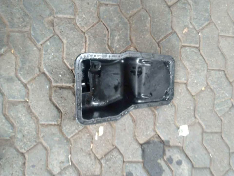 Hyundai H1 engine sump - Private Seller Hyundai H1 engine sump - Private Seller