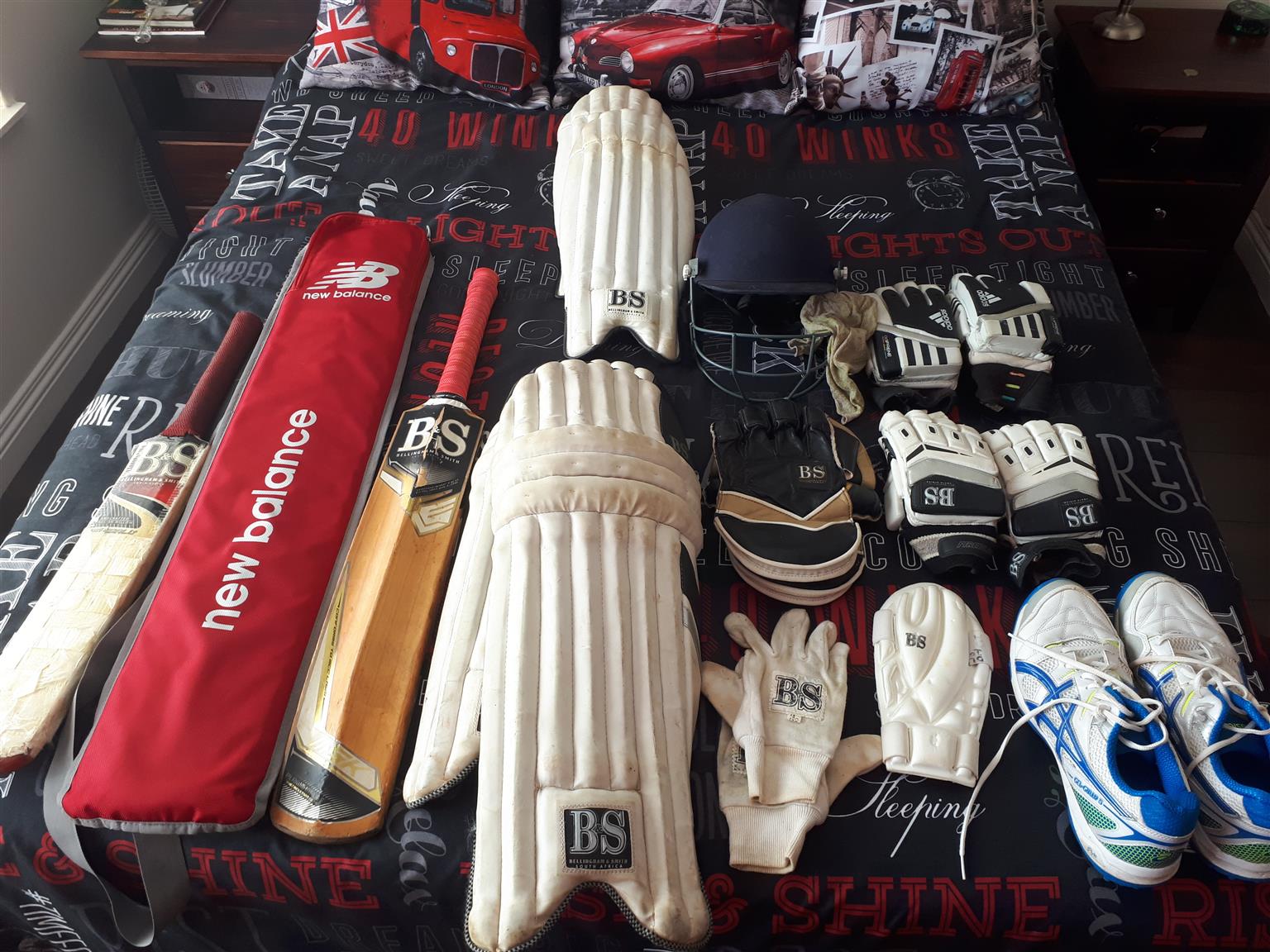 cricket keeper kit