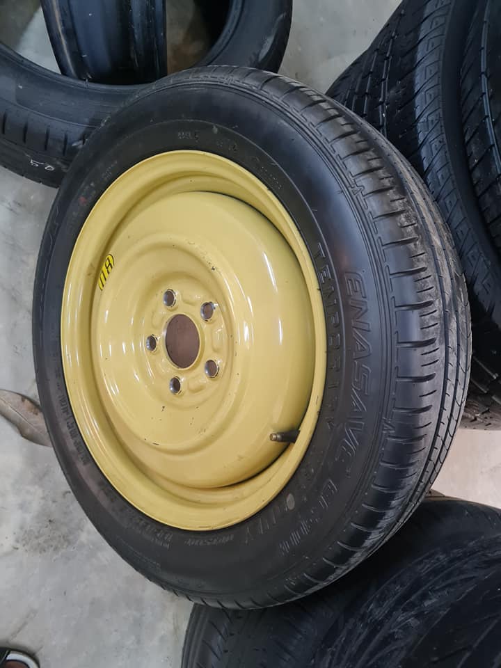 Mazda Cx-5 original marrie biscuit tyre still in good condition