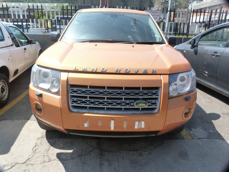 Land Rover Freelander 2 2.2D TD4 AT Orange - 2010 STRIPPING FOR SPARES - Private Seller Land Rover Freelander 2 2.2D TD4 AT Orange - 2010 STRIPPING FOR SPARES - Private Seller