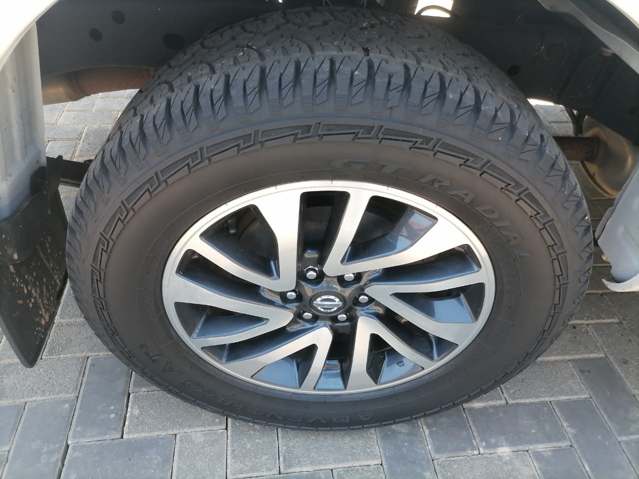 Used 2015 Nissan Navara 2.5dCi double cab LE - Private Seller Used 2015 Nissan Navara 2.5dCi double cab LE - Private Seller
