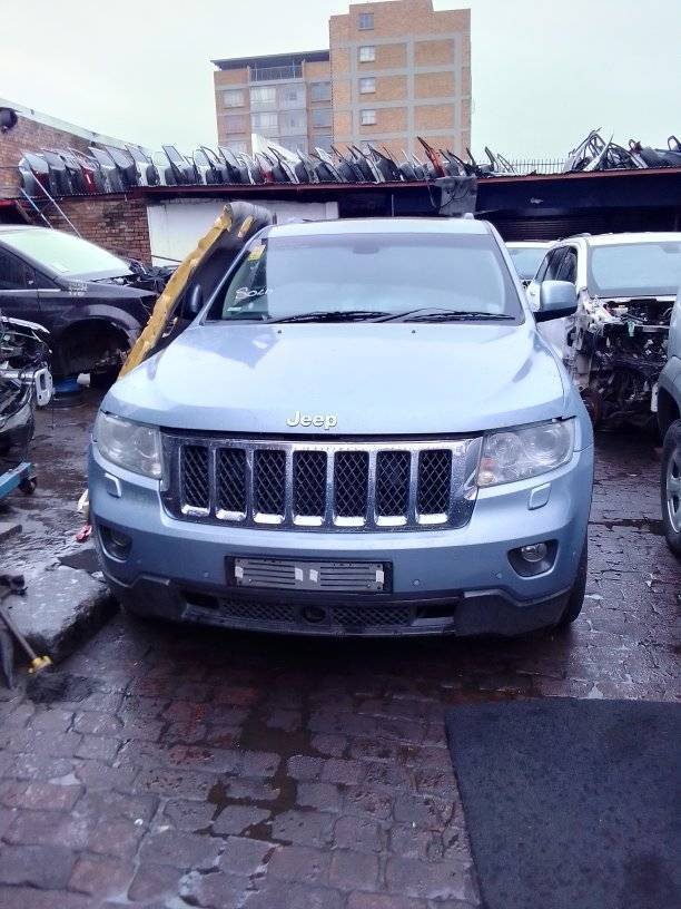 Jeep dodge and chrysler parts - Private Seller